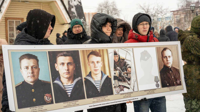 торжественно-траурная церемония по захоронению останков летчиков экипажа двухмоторной летающей лодки «Номад»