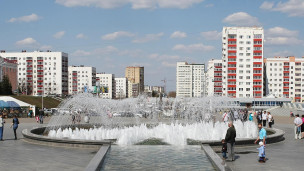 Фонтан в сквере в городе Уфе
