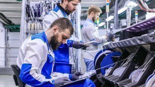 Команда инженеров-разработчиков проекта