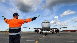 Самолет Superjet 100 (RA-89174)