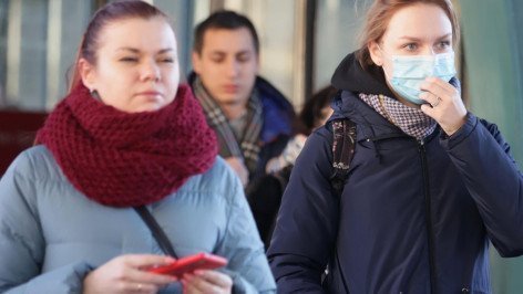 Люди на станции Московского метрополитена
