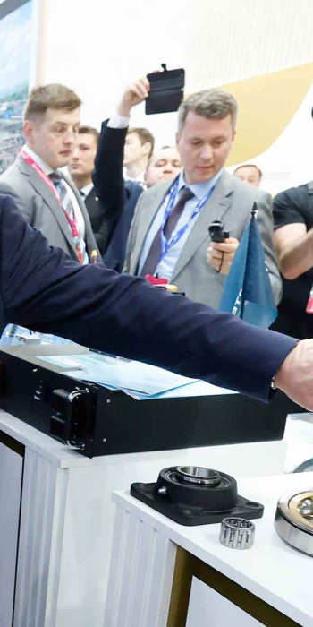 Михаил Мишустин на выставке «Иннопром-2026»