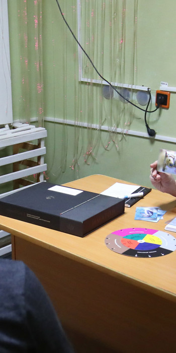 военнослужащий в кабинете психолога 