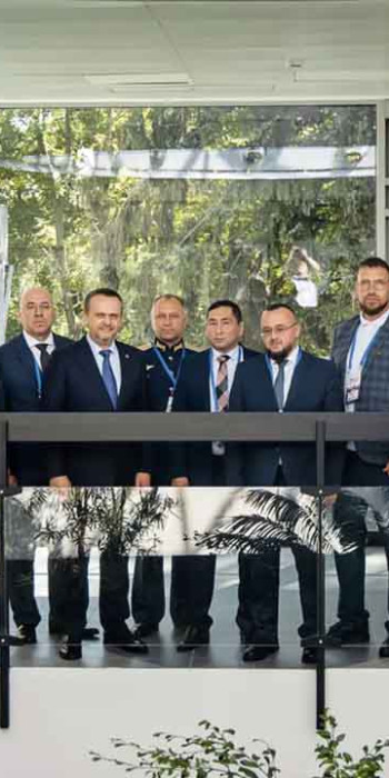 Глава Минтранса РФ Андрей Никитин с участниками встречи