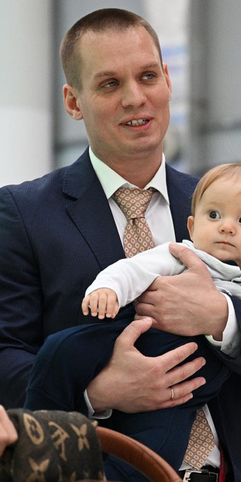 Участники конгресса молодых ученых с ребенком 