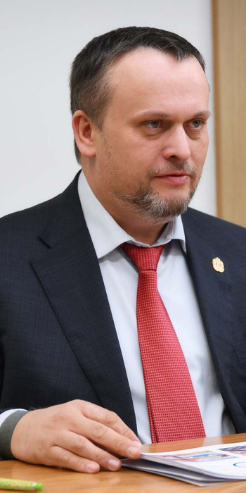 Андрей Никитин