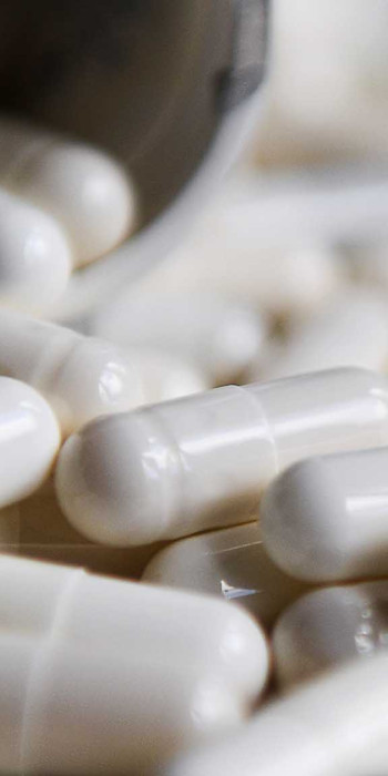 Таблетки белые