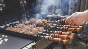 приготовление шашлыка