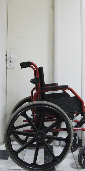 Инвалидное кресло 