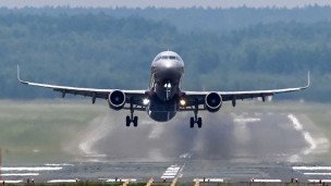 Пассажирский самолёт Airbus A321-211