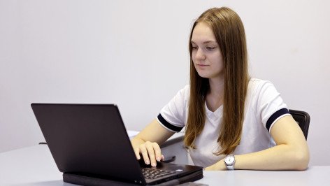 Офисная работа за компьютером 