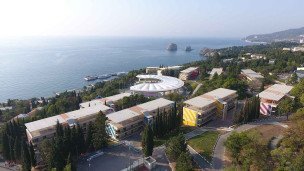 Вид с высоты на Международный детский центр «Артек» 