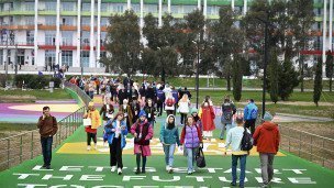 Участники Всемирного фестиваля молодежи на федеральной территории "Сириус"