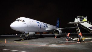 Первый коммерческий рейс лайнера Ту-214 
