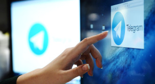 Мессенджер Telegram на экране монитора