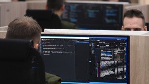 Программисты на работе 