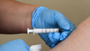 Вакцинация крупным планом