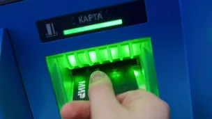  Сомнительные операции: что делать, если банк заблокировал карту