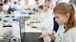  Как научить ребенка пользоваться ИИ?