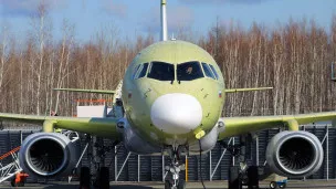  Госкорпорация «Ростех» показала видео первого полета импортозамещенного «Суперджета»